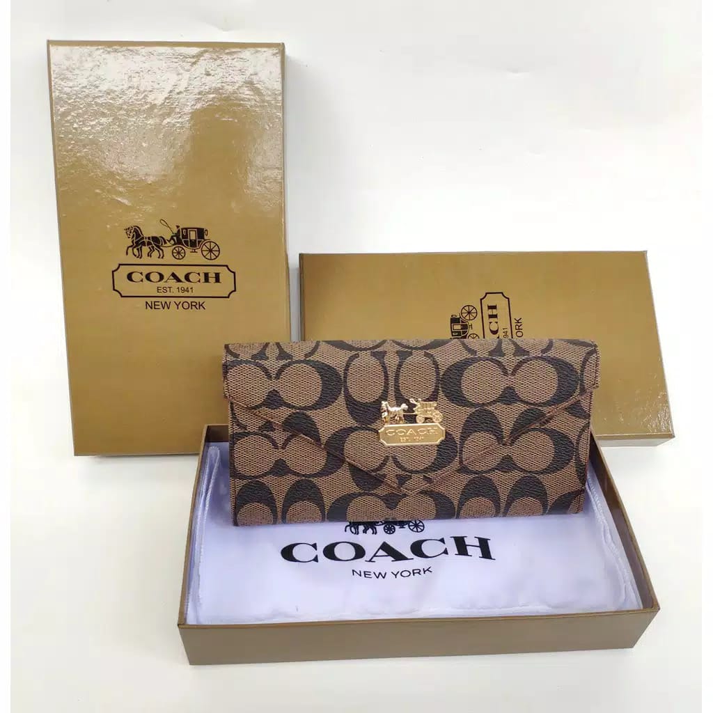 コーチ(COACH) 最新作 シグネチャー パテント ステッチ ミディアム リストレット ポーチ